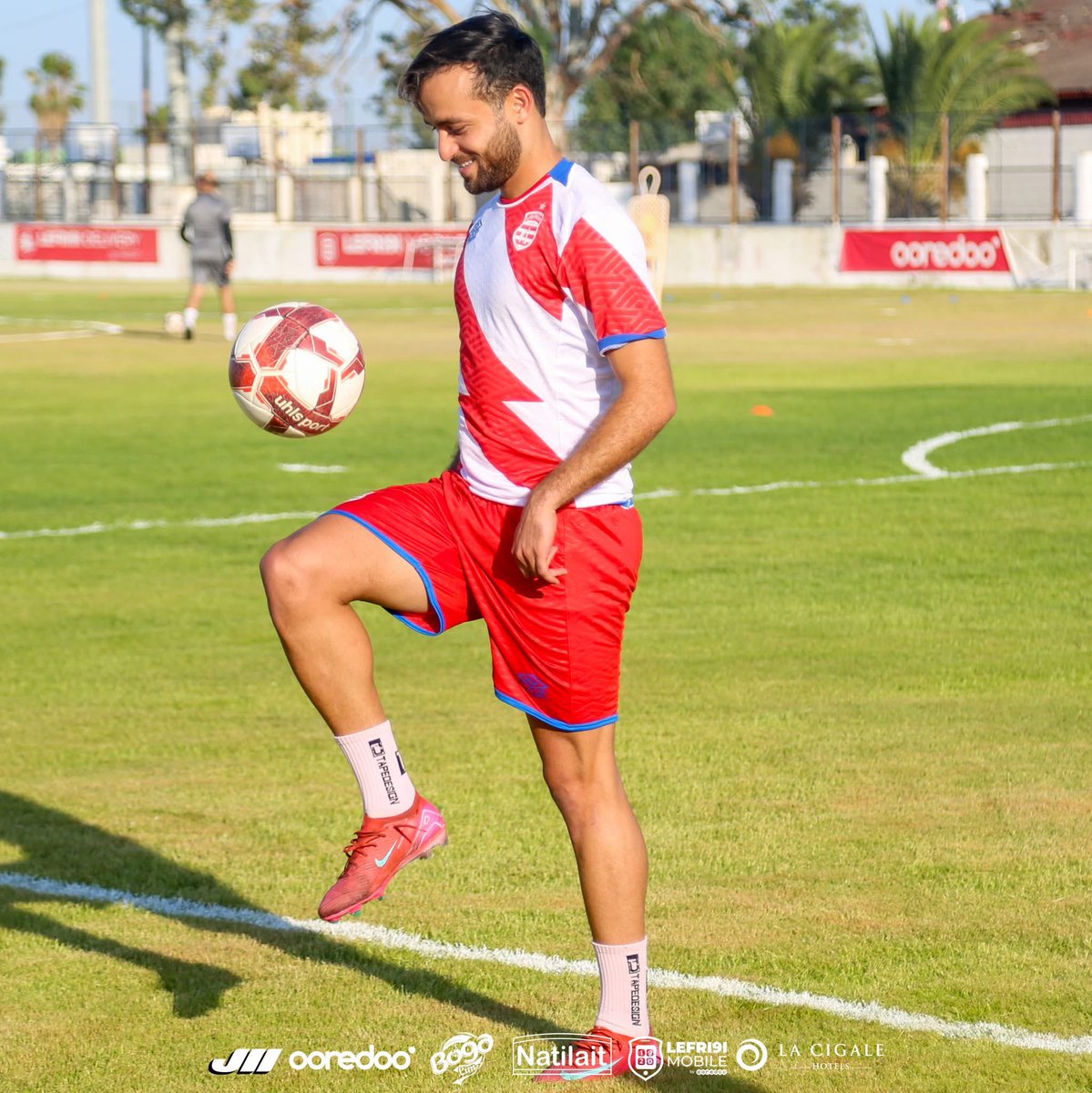 LefrikiTime's tweet photo. Retour à l’entraînement pour nos guerriers 🥷🇦🇹
#presaison #ClubAfricain #entrainement #TeamCa https://t.co/oLaoVcuYcZ