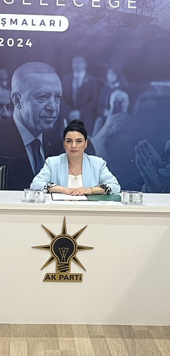 Makbulee_Oruc's tweet photo. 📍 AK Parti Karaköprü İlçe Kadın Kolları olarak haftalık yönetim kurulu toplantımızı gerçekleştirdik.

Geleceğe umutla, istikrara inançla ve kadın gücünün farkındalığıyla çalışmalarımıza yön veriyoruz. 💪🇹🇷

Birlikte daha güçlü, birlikte Karaköprü!
#AKKadınlar #KaraköprüİçinÇalışıyoruz #KalbimizKaraköprü #AKParti

@RTErdogan @bybekirbozdag @abuyukgumus @tugbaisikercan @tulaykaynarca  @GercekTekin @sevilcan8 @DndDndar @muallavarol @hakanaksu058 @farukaytek @avyusufbaser @doga_sivrikaya @akparti @AKKADINGM @milhamigunbegi @ZehraAy0663  @ProfDrDusak @AEminOnenOfis @HikmetBasak_63 @CYAZMAC @malicevheri @ibrahimeyyupogl @av_mfaruk @avorhancelik @Makbulee_Oruc @FBozdag63 @akpartiurfa @akkadinsanlurfa @Karakopruak @akkadnKarakopru @akgenckarakopru