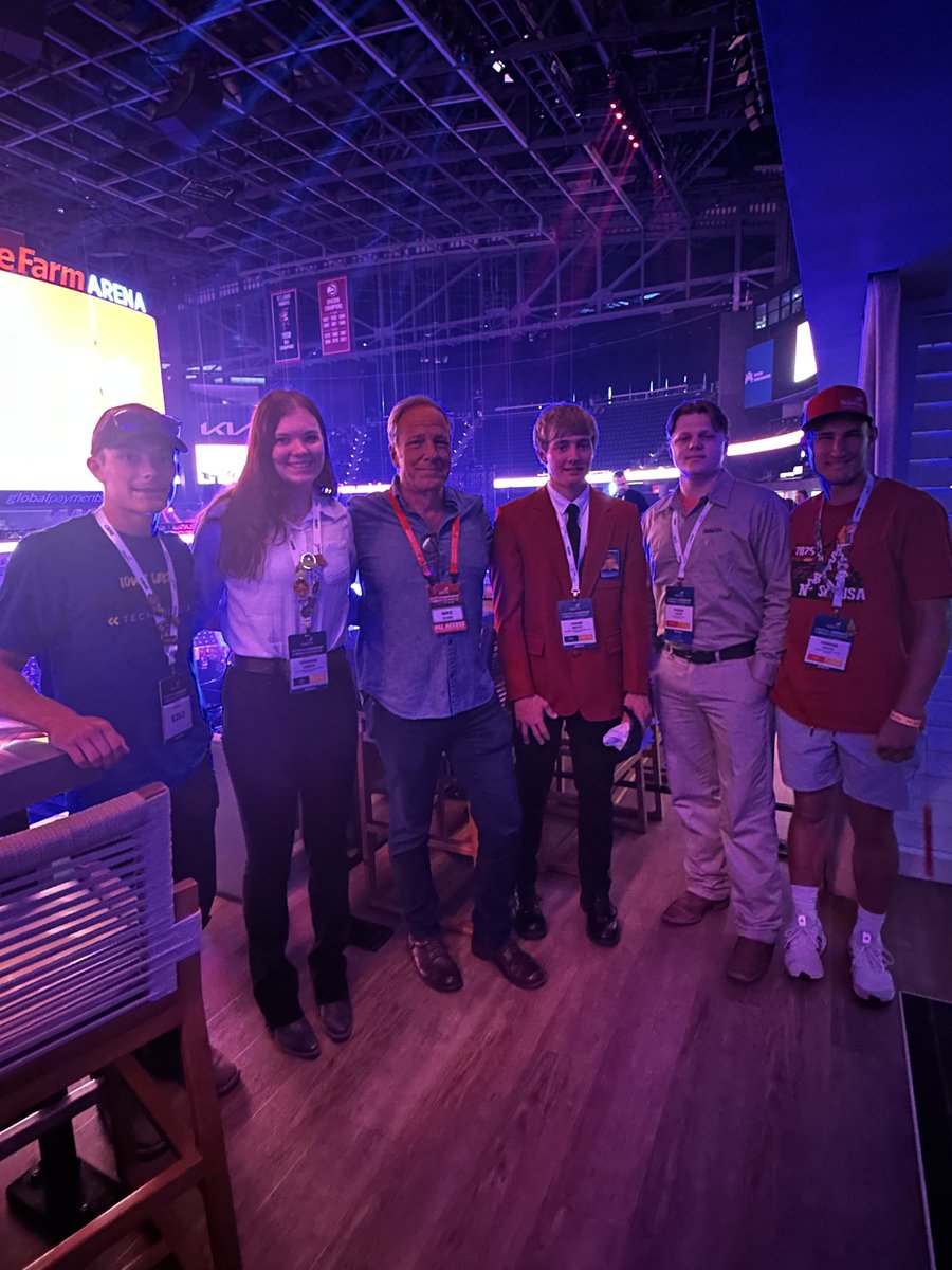 mikeroweworks's tweet image. BIG night here in Hotlanta!
Skills USA convened for their annual National Leadership and Skills Competition – the largest celebration of the skilled trades in America. This week, a promising crop of young and aspiring tradespeople have gathered here from all over the country to…