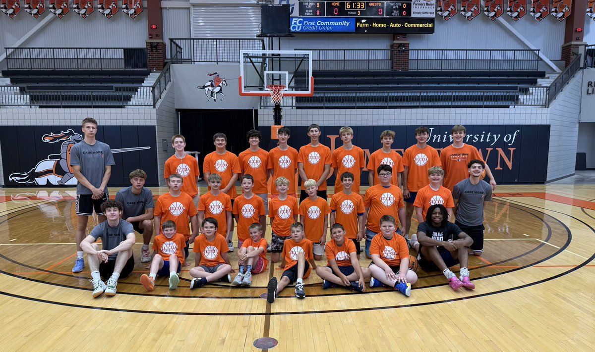 Jamestown_MBB's tweet image. These campers CRUSHED IT at Playmaking & Leadership Camp‼️It was a fun few days growing as basketball players and as people😎
#GrowthIsFUN | #GoJimmies🟠⚫️