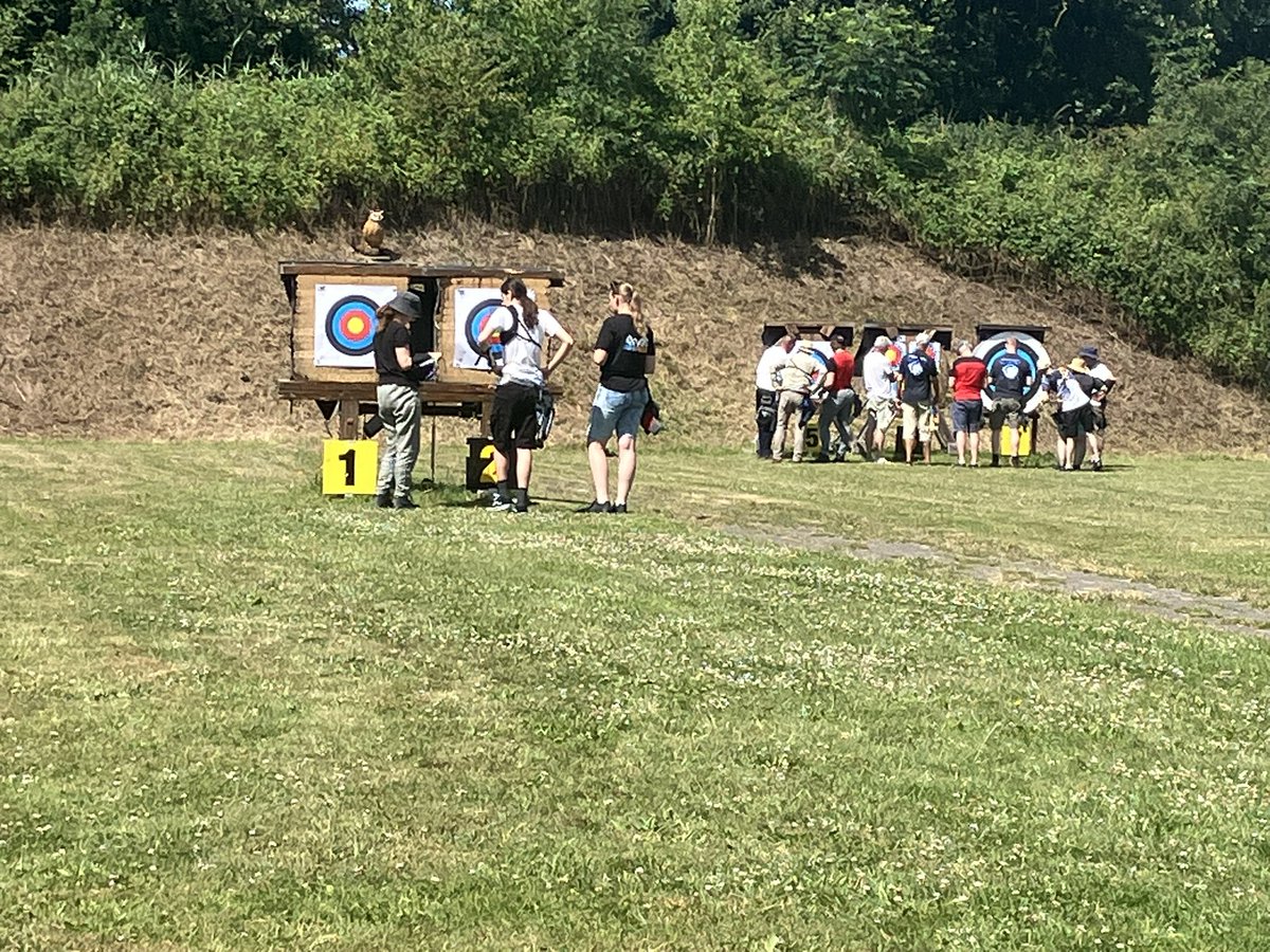 Goud voor Ruttenaren!
Ruttenaren vallen in de prijzen in Zwolle met boogschieten.Ben Vringer in de klasse Barebow 50 en 30 meter. 
Hanna Dijkstra won met ruime overmacht bij de junioren in de klasse Recurve van 25 en 18 meter.
Peter de Jong in de klasse Compound 50 en 30 meter.