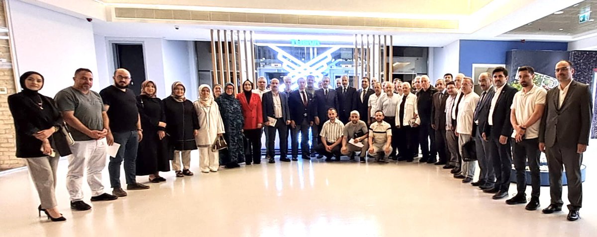 İstanbul Eğitime Destek Platformu İl Toplantımızı Tügva Genel Merkezimizin Ev sahipliğinde Ak Parti MKYK Üyemiz Mahir Ünal, Kurum Müdürlerimiz, STK Başkanlarımız, İcra Kurulu Üyelerimiz ve ilçe Başkanlarımızın Katılımıyla Gerçekleştirdik