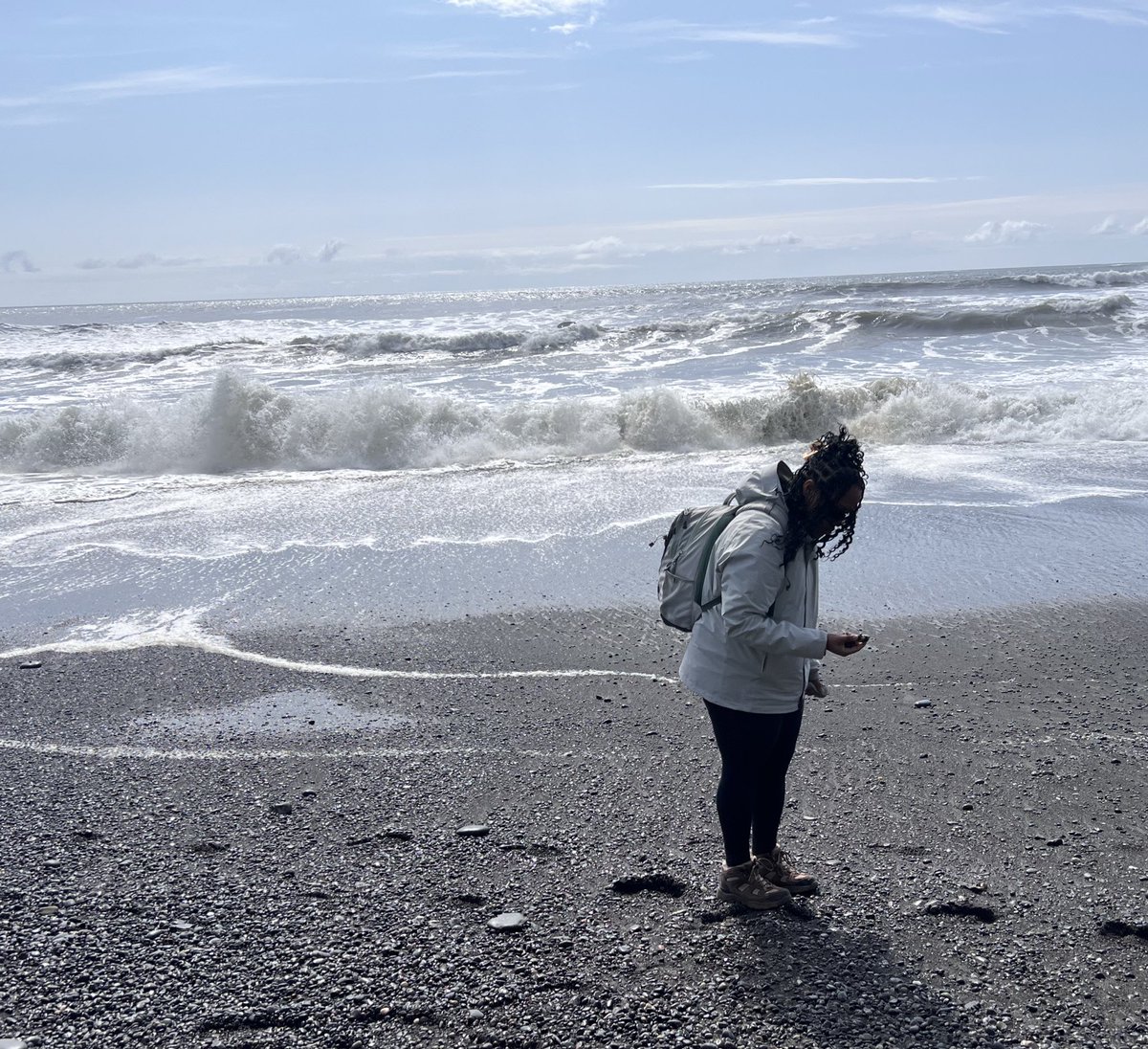 vvveetv's tweet photo. rich bc I saw the Pacific Northwest with my own eyes 🌲 https://t.co/4aVVuA1kMa