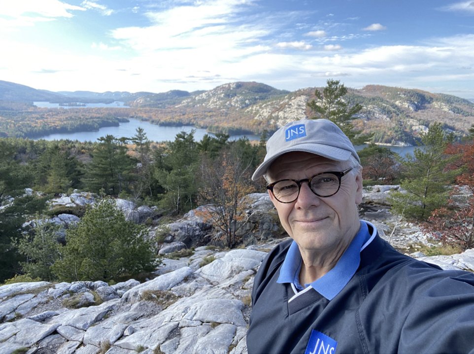 #EICHighlight: James Rutka (2013-2025), seventh EiC of the JNS, developed the first strategic plan for JNSPG, instituted Neurosurgical Focus: Video &amp; JNS Case Lessons, created Broca’s Area, linked to Rhoton Collection &amp; Neurosurgical Atlas, and oversaw the JNS Social Media team.