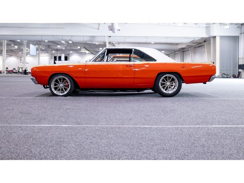Ed's dying wish: A one-of-a-kind classic car goes up for auction, but there's a twist bit.ly/4nknXAQ