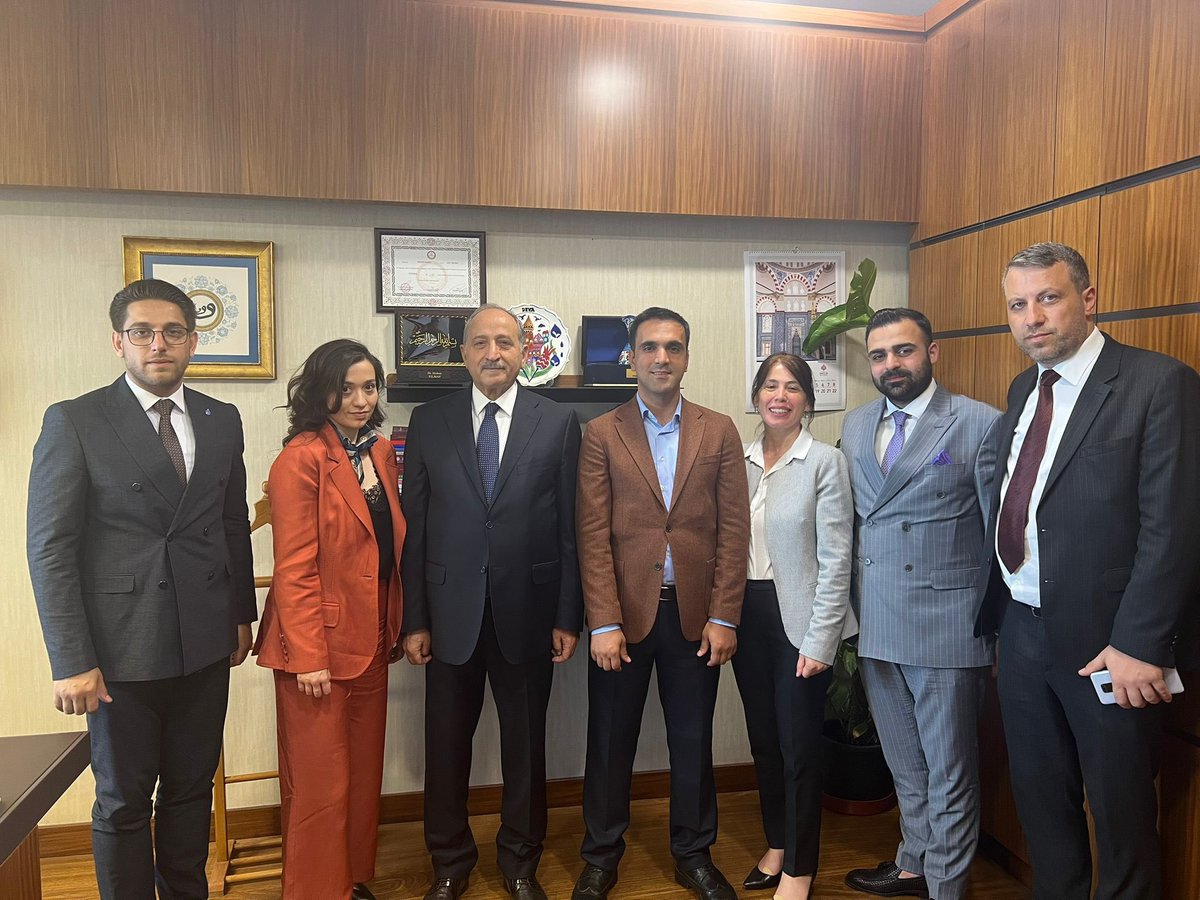 İstanbul Milletvekilimiz Sayın Medeni Yılmaz’ı Türkiye Büyük Millet Meclisi’nde ziyaret ettik. 

Misafirperverliği için değerli vekilimize teşekkür ederim.
