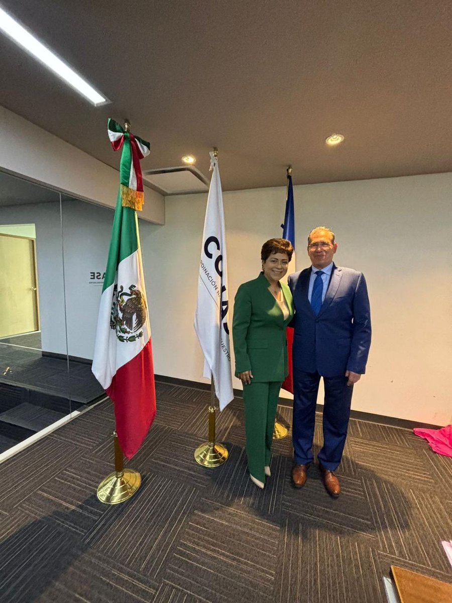 (1/2) Felicito con mucho cariño a mi amigo el General Luis Rodríguez Bucio por su designación y ratificación por el <a href="/senadomexicano/">Senado de México</a> como Cónsul General de México en Dallas, Texas.
