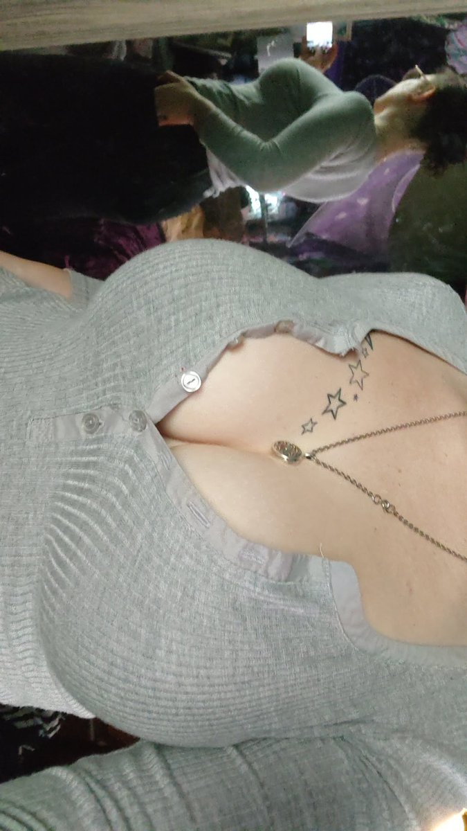 cigwizzard's tweet photo. Boobs or my name is professorboob https://t.co/SNYcvZXI6L