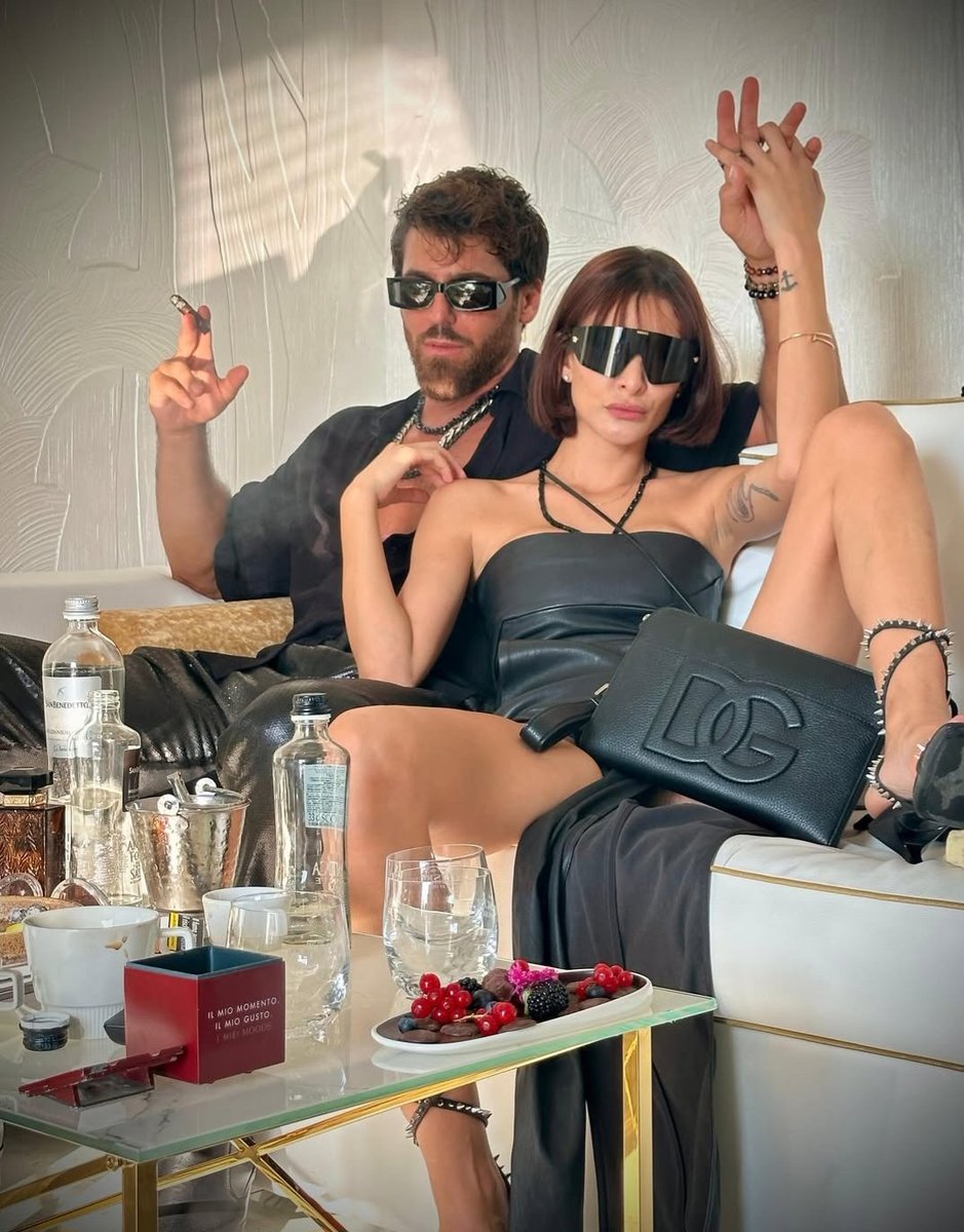 🖤 @/sara.bluma 

IG #CanYaman
