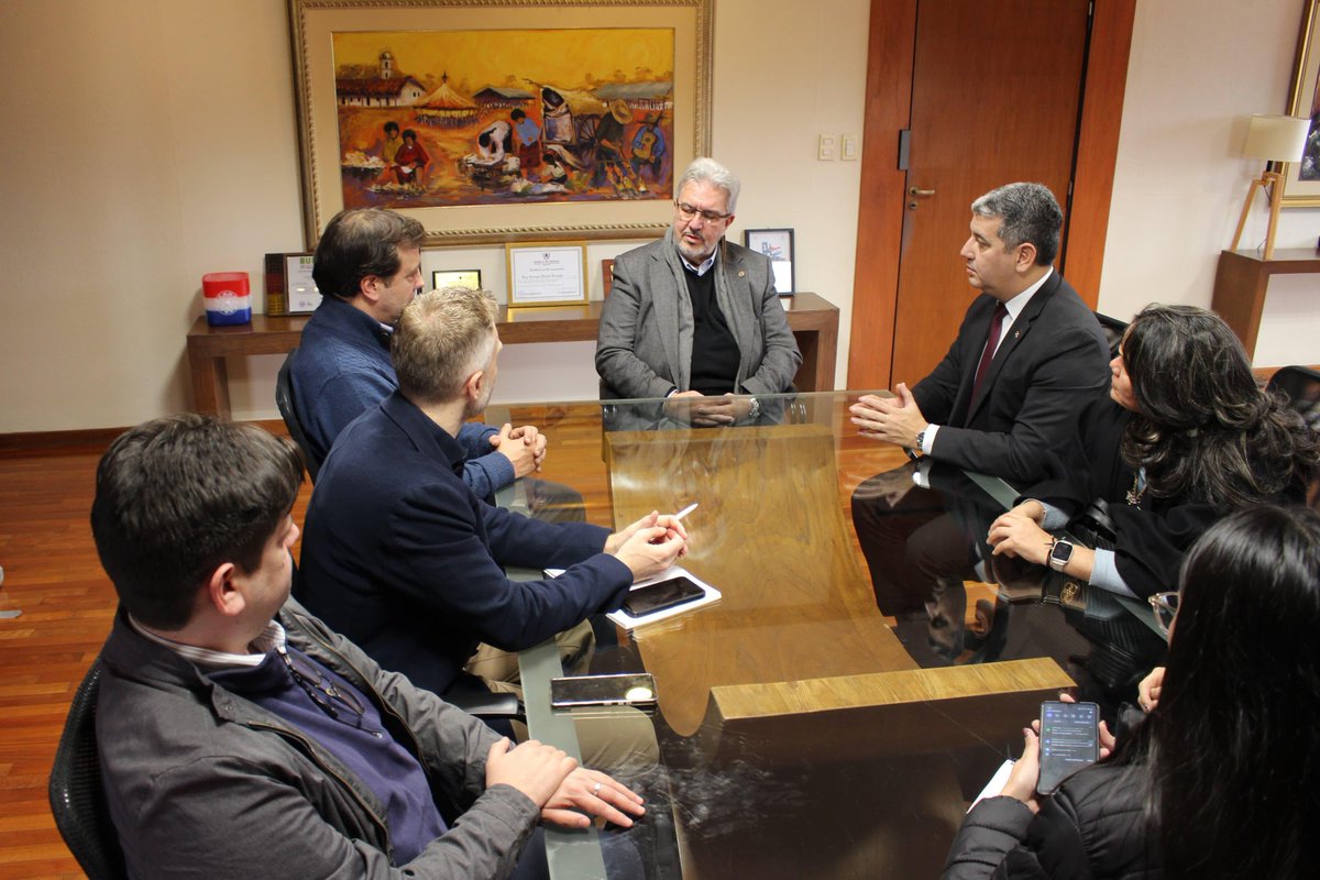 SINAFOCAL | Paraguay (@sinafocal) on Twitter photo 🤝 Hacia una formación profesional alineada al desarrollo productivo del país 🇵🇾
👥 En el marco de una jornada estratégica de cooperación y diálogo, el Secretario Técnico del SINAFOCAL, <a href="/mongelospy/">Alfredo Mongelós</a>, fue recibido por el Presidente de la <a href="/UIP_py/">Unión Industrial Paraguaya</a>, Sr. Enrique Duarte, con quien 🤝 Hacia una formación profesional alineada al desarrollo productivo del país 🇵🇾
👥 En el marco de una jornada estratégica de cooperación y diálogo, el Secretario Técnico del SINAFOCAL, <a href="/mongelospy/">Alfredo Mongelós</a>, fue recibido por el Presidente de la <a href="/UIP_py/">Unión Industrial Paraguaya</a>, Sr. Enrique Duarte, con quien