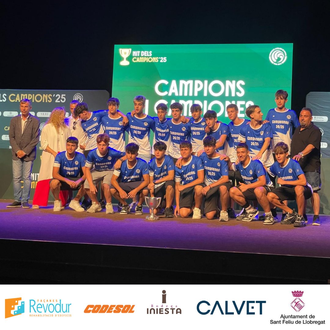 Santfeliuenc FC ⚽️ (@santfeliuencfc) on Twitter photo 🏆🅢🅐🅝🅣🅕🅔 🅒🅐🅜🅟🅘🅞🏆
👏 El Cadet A i Juvenil B, reben la seva copa de campions a la gala de la nit de campions del Baix Llobregat, acte organitzat per la <a href="/FCF_CAT/">Federació Catalana de Futbol</a>, al teatre la Passió d'Olesa de Montserrat.
#SempreSantfe 🏆🅢🅐🅝🅣🅕🅔 🅒🅐🅜🅟🅘🅞🏆
👏 El Cadet A i Juvenil B, reben la seva copa de campions a la gala de la nit de campions del Baix Llobregat, acte organitzat per la <a href="/FCF_CAT/">Federació Catalana de Futbol</a>, al teatre la Passió d'Olesa de Montserrat.
#SempreSantfe