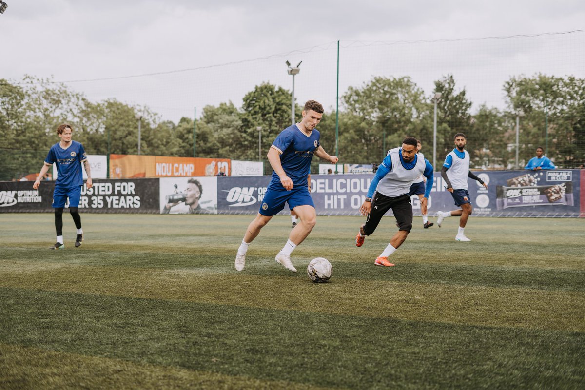 <a href="/Westendfc_/">(C) West End Football Club</a> 🐺

#BLBallers | <a href="/evolvetg/">Evolve Talent Group</a>