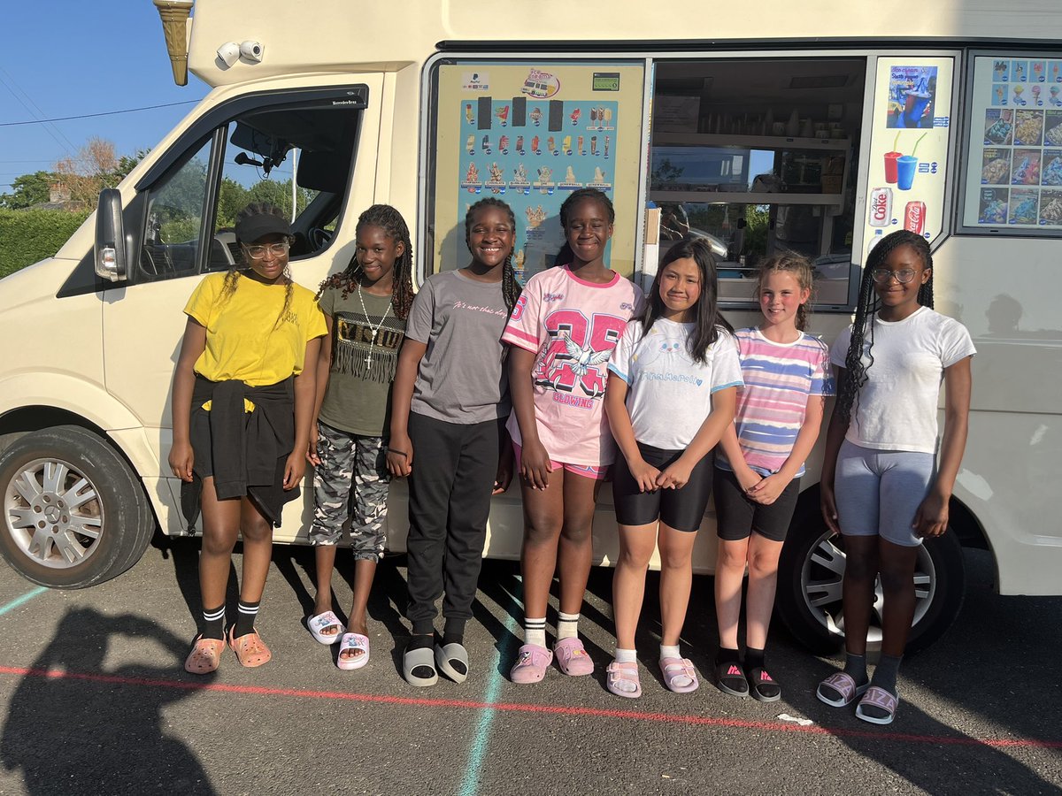 St Thomas a Becket tweet media