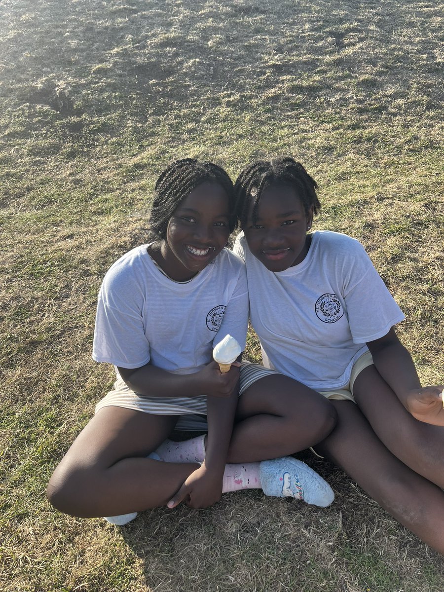 St Thomas a Becket tweet media