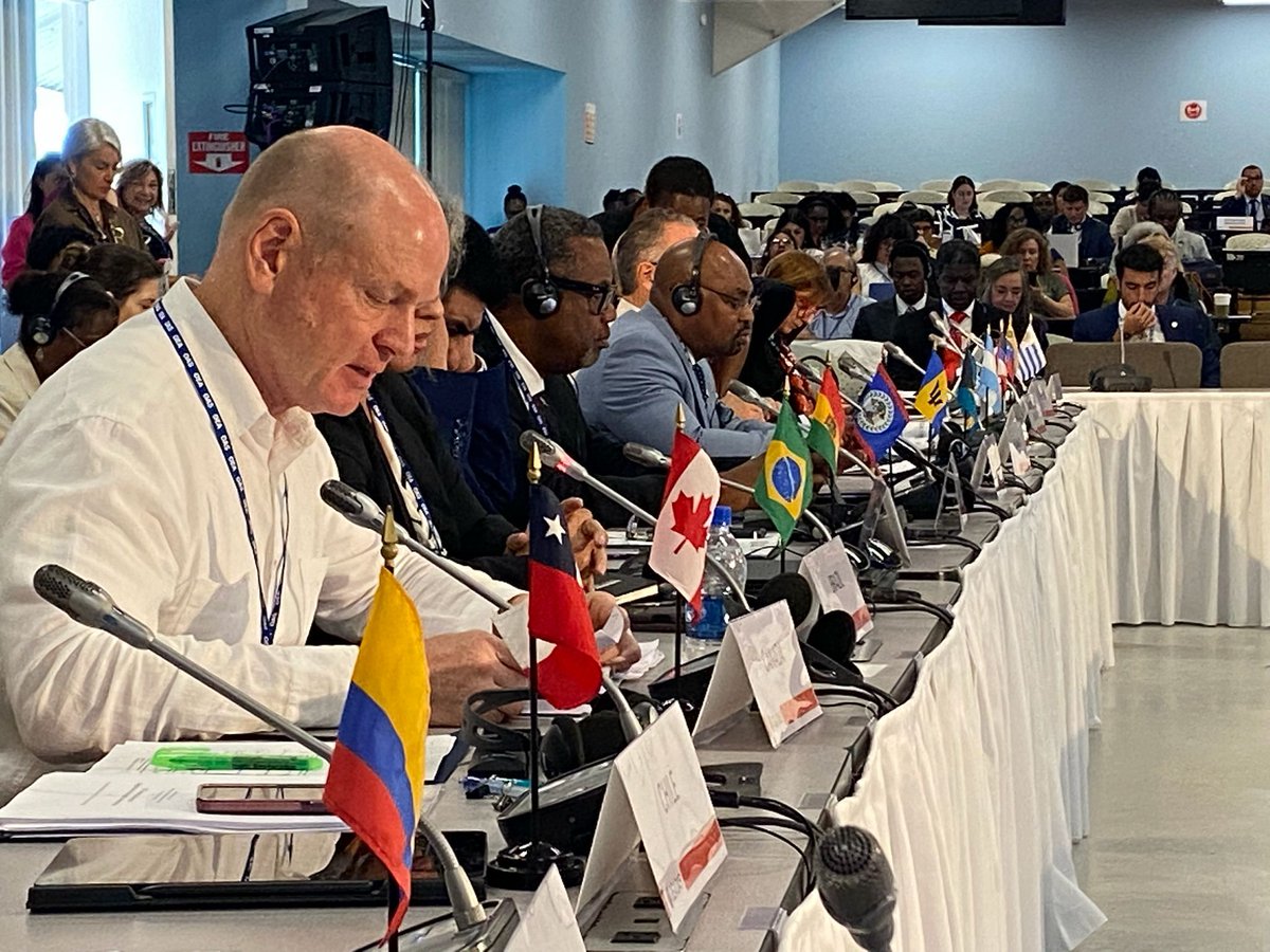 #Canada is proud to participate in the #OASAssembly Dialogue with civil society representatives. <a href="/OAS_CivilSoc/">OAS - Civil Society</a> are essential to create inclusive, resilient and democratic societies. Canada is committed to strengthening their role at the OAS.