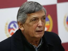 Lautaro Carmona es quien gobernara, no Jeannette Jara. ❌️👇
El PC Daniel Jadue comunistas
Karol Cariola Toha Valparaido la guagua Violeta Boric