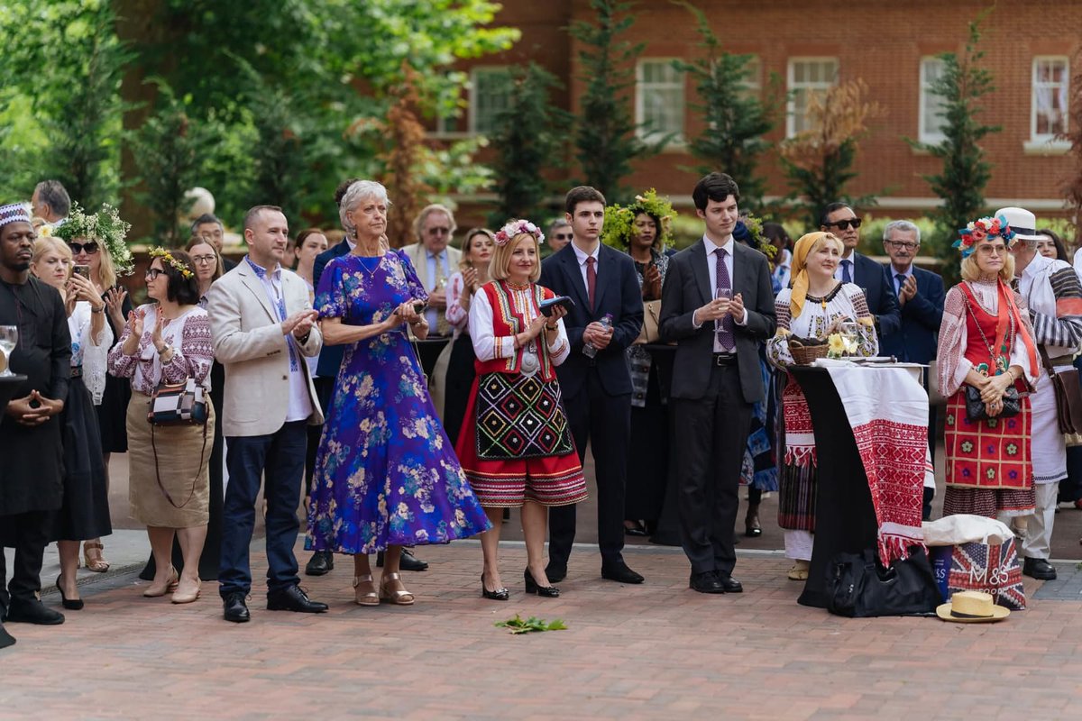 Dr Nistor Becia MBE DL tweet media