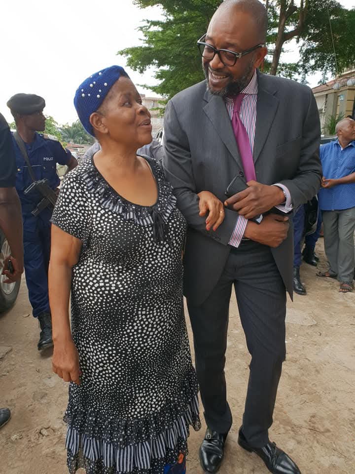 danielmwananteb's tweet image. 4 ans jour pour jour...
Tu me manques maman Eugénie...