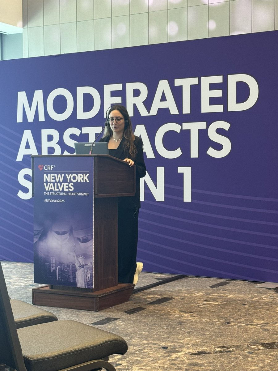 KharsaChloe's tweet photo. #NYvalves2025, here we go!🫀
Honored to have shared our experience on Redo TAVR vs. TAVR explant.
Excited for the discussions ahead!
@crfheart @HMHCardioFellow @SachinGoelMD https://t.co/niYu3haXnu