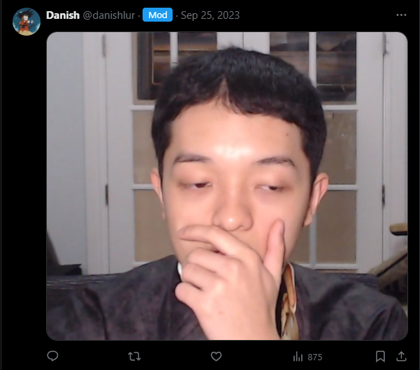 danishlur2's tweet photo. ----^___________ https://t.co/5P7FiVNEES