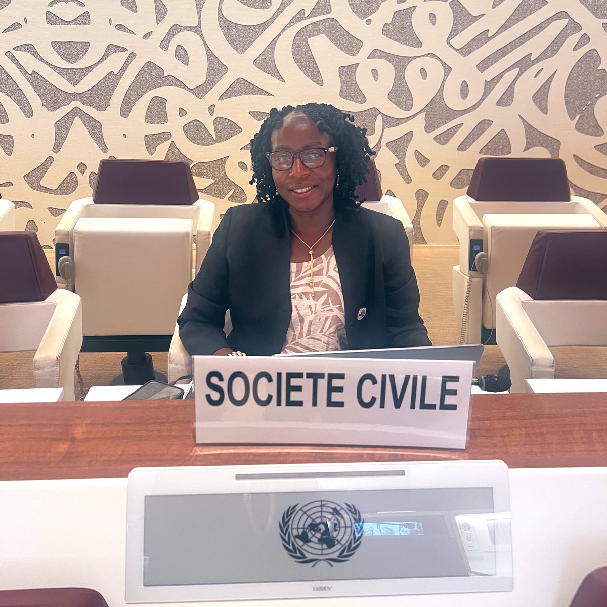 afiamama's tweet photo. Notre directrice exécutive @annytenga a porté la voix des femmes et filles congolaises au sommet sur la réinitialisation de modèle de financement humanitaire à #Genève du 16-20 juin 2025 pour #plaider un modèle #financement adéquat, flexible et directe aux #OSC locale féminines. https://t.co/Q61hr0ol87