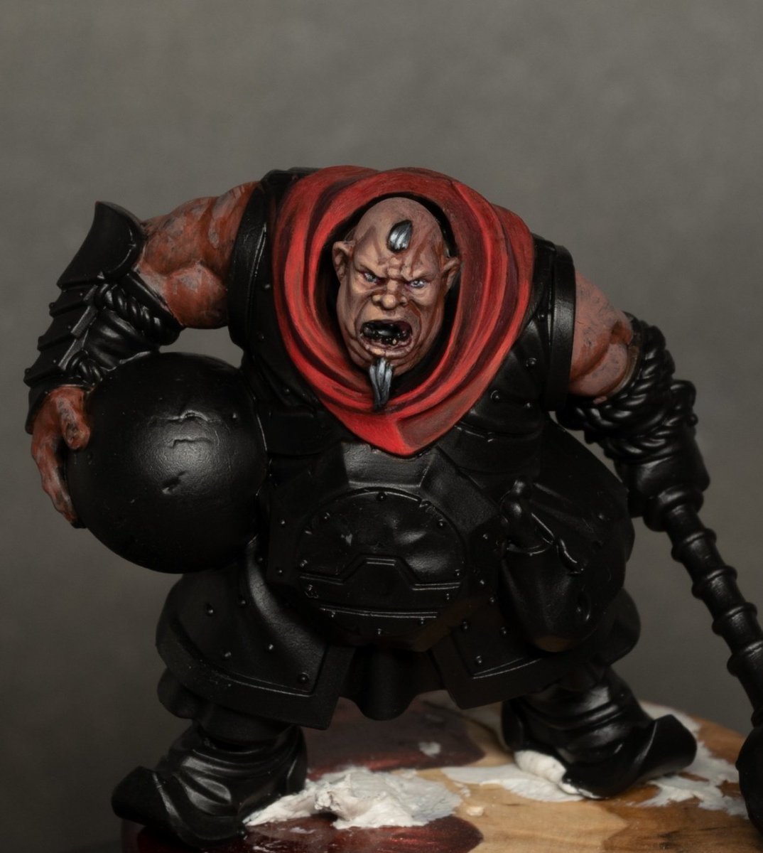 Daemonrich's tweet image. I'm just painting up this ogre quickly. He's from the new Cathay battalion box, which Games Workshop sent me as an early review copy. I think he has a very cute face 😅 #PaintingWarhammer #WarhammerCommunity #AdWip #grandcathay