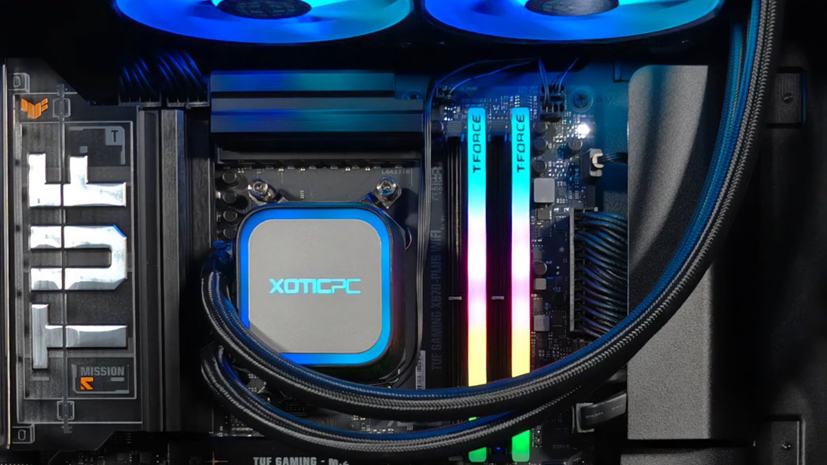 XoticPC's tweet image. The Meshify 3 Ultimate is built to perform and designed to impress.
⚙️ Clean cable routes
✨ Tempered glass flex
❄️ Airflow that makes sense
💡RGB that gets your vibe

Minimal effort. Maximum style. → bit.ly/3Zr4p3x

#GamingPC #CustomBuild #Meshify3 #ReadyToShip h