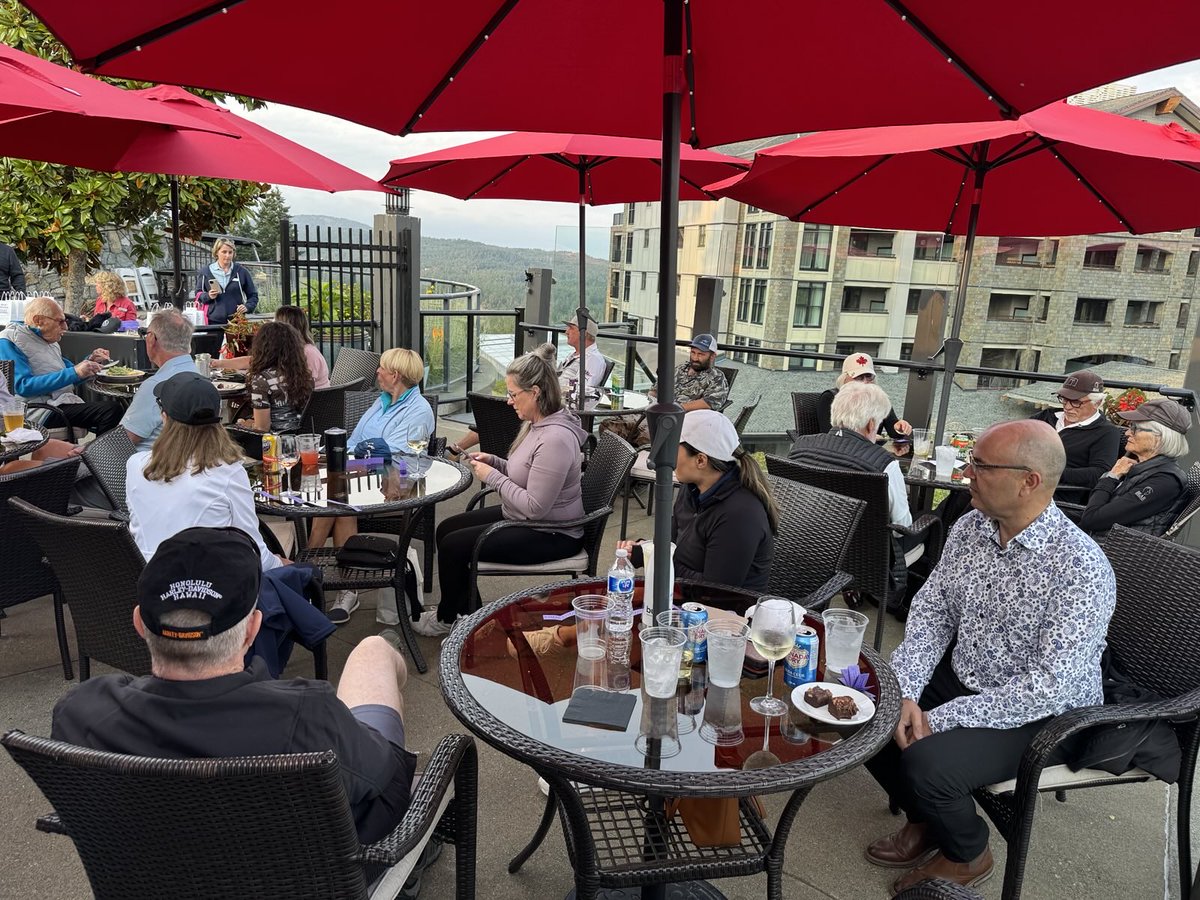 JeffKibbleCML's tweet photo. I was pleased to join the Bear Mountain Community Association for their annual fundraiser yesterday evening. All proceeds directly support activities that bring the community together.
#CommunityFirst #LocalMatters #CowichanMalahatLangford #JeffKibble https://t.co/YGpfW0Wkq9