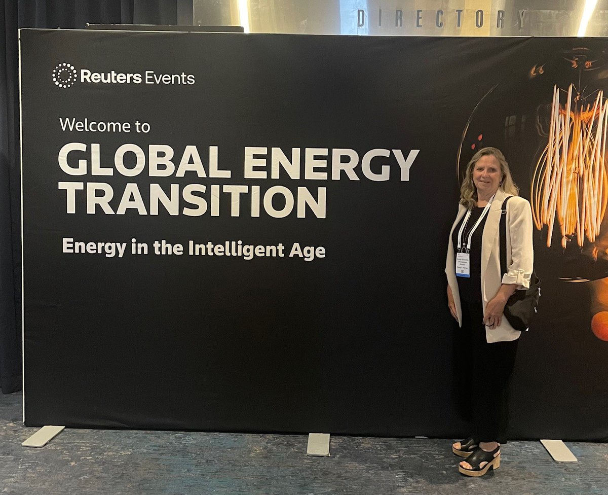 GrundyEDC's tweet image. Nancy and Christina Van Yperen are in New York City attending the Reuters Global Energy Transition Conference. As a part of #advancinggrundy they are learning about new opportunities to better serve Grundy County.

#economicdevelopment