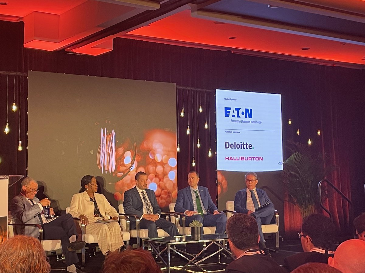 GrundyEDC's tweet image. Nancy and Christina Van Yperen are in New York City attending the Reuters Global Energy Transition Conference. As a part of #advancinggrundy they are learning about new opportunities to better serve Grundy County.

#economicdevelopment