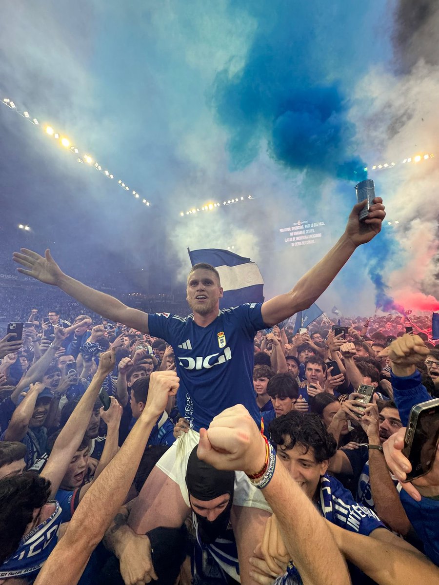 CarismaOvetus's tweet photo. TE AMAMOS 💙 @RealOviedo https://t.co/ppv9OnPPgf