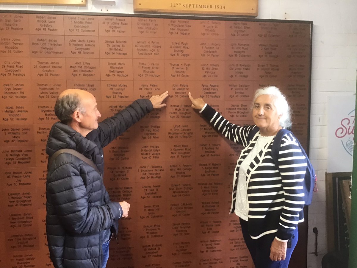 What an amazing tour at Wrexham Miners Project today 
Family members of John Ralph’s a miners who lost his life and family members of Ted Andrew’s one of the six miners who survived <a href="/WrexhamMiners/">Wrexham Miners Project</a> <a href="/wrexham/">Wrexham.com</a> <a href="/LoveWrexham/">Love Wrexham</a> <a href="/thehumphreyker/">@humphreyker.bsky.social</a> <a href="/leaderlive/">LeaderLive</a>
