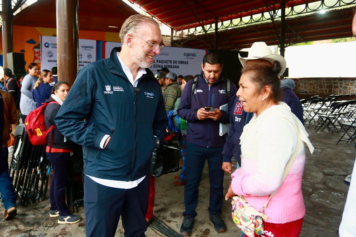 Marco Del Prete (@mdelprete) on Twitter photo Acompañé al gobernador <a href="/makugo/">Mauricio Kuri</a> en el anuncio de obras para la zona serrana: 90.5 mdp en infraestructura educativa, conservación de sitios y monumentos, obra social y acciones de vivienda. Estas obras responden a las necesidades de las comunidades y reafirman nuestro compromiso Acompañé al gobernador <a href="/makugo/">Mauricio Kuri</a> en el anuncio de obras para la zona serrana: 90.5 mdp en infraestructura educativa, conservación de sitios y monumentos, obra social y acciones de vivienda. Estas obras responden a las necesidades de las comunidades y reafirman nuestro compromiso