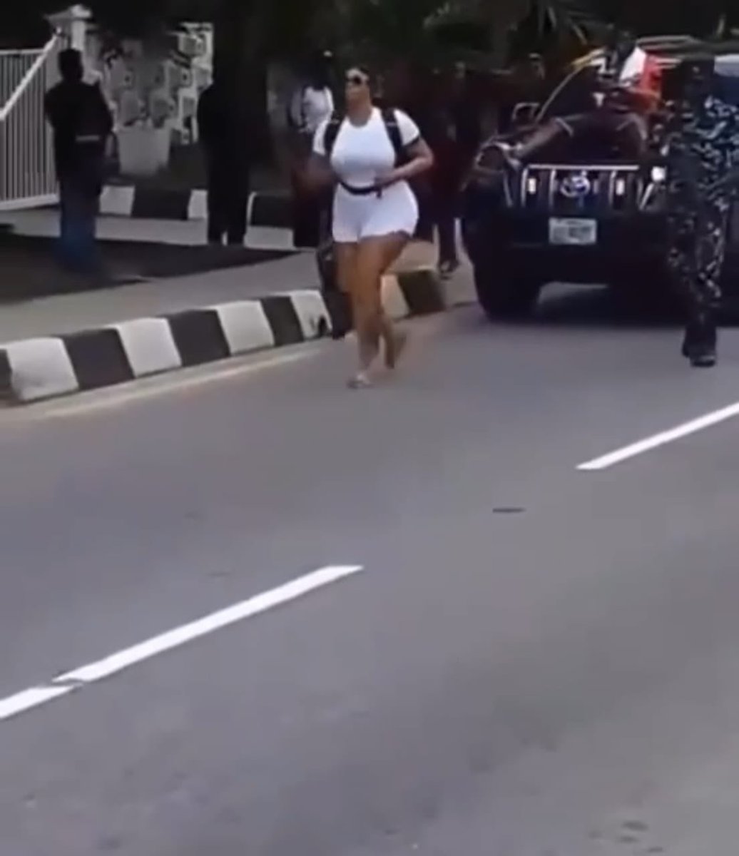PHOTO NEWS: Actress Angela Okorie’s Police Escorts Risk Sanctions Over Public Conduct In Viral Video

The NPF said the conduct of the policemen was ‘clearly inconsistent with the professional standards and decorum expected of personnel of the Force’

Read more: