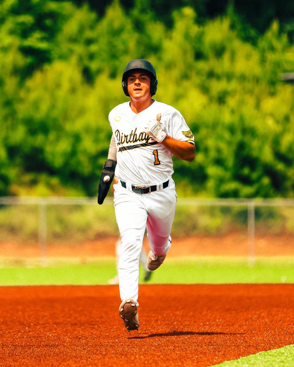 _thedirtbags's tweet photo. AN AMOS RICH PERFECT GAME 💎 Dirtbags 17U National starts 1-0 at the Perfect Game WWBA ☠️⚾️ #BagsUp https://t.co/IkOSnymuDa