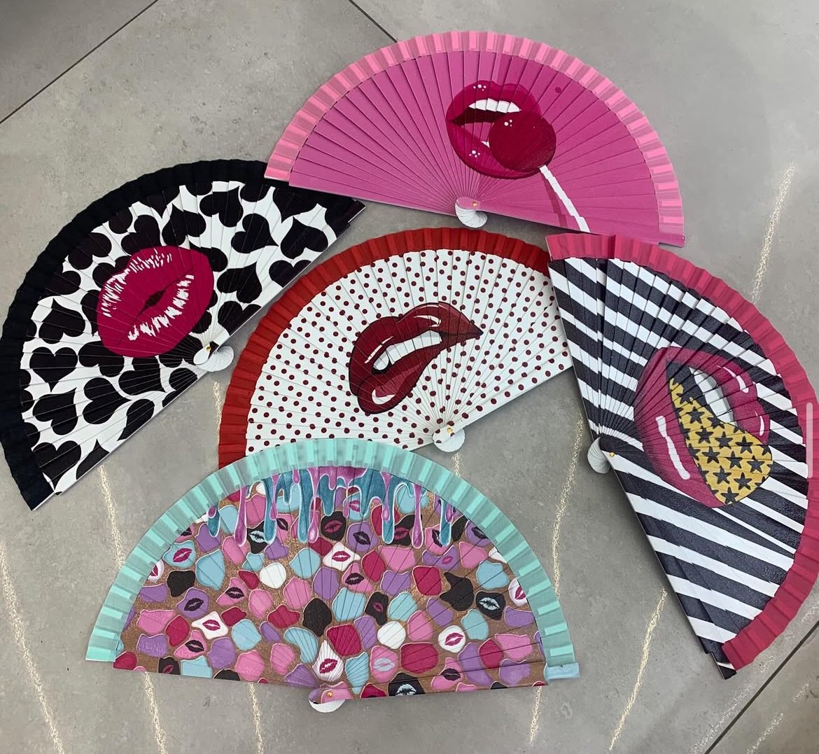 HiperCalzadosCi's tweet photo. Cositas para este Verano en #HiperCalzadosCieza 

Siempre pensando en ti 😍 https://t.co/6A9RMpAAu0