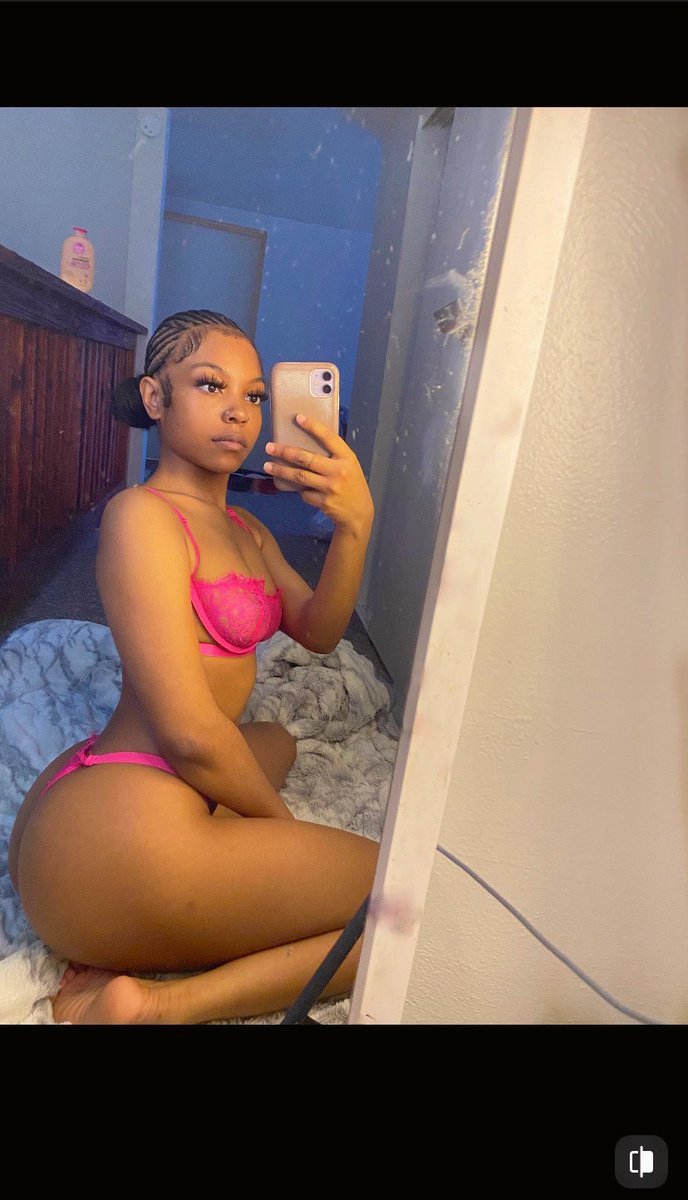 arrogant.pooki3 tweet media