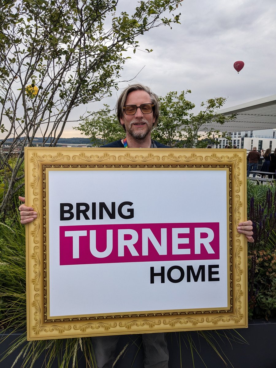 Great to see the phenomenal response to the #BringTurnerHome campaign - Bristolian generosity could see this picture of Hotwells saved for the city:

crowdfunder.co.uk/p/bringturnerh…