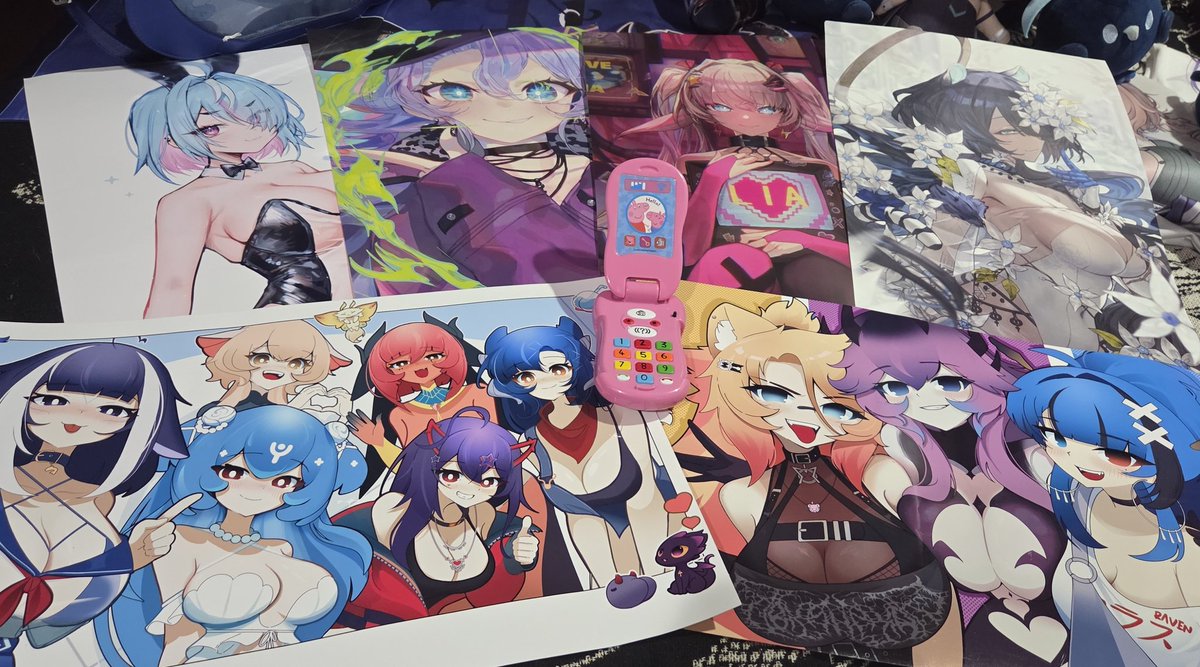 フワワ・アビスガード ,IRyS ,モココ・アビスガード ,ネリッサ・レイヴンクロフト ,シオリ・ノヴェラ 「My #OffKaiGen4 merch haul!! There was so」|CLERO《7MC》WEEBCON2023のイラスト