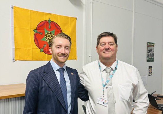 ReformDaily_'s tweet image. 🇬🇧 Jaymey McIvor had a great day with Reform UK Cabinet Members in Nottinghamshire &amp;amp; Lancashire.

“Clearing up the UniParty mess so they can deliver - from DOGE to dodgy roads!”

Big patriotic plans to honour the mandate given on May 1st.

#ReformUK #Nottinghamshire #Lancashire