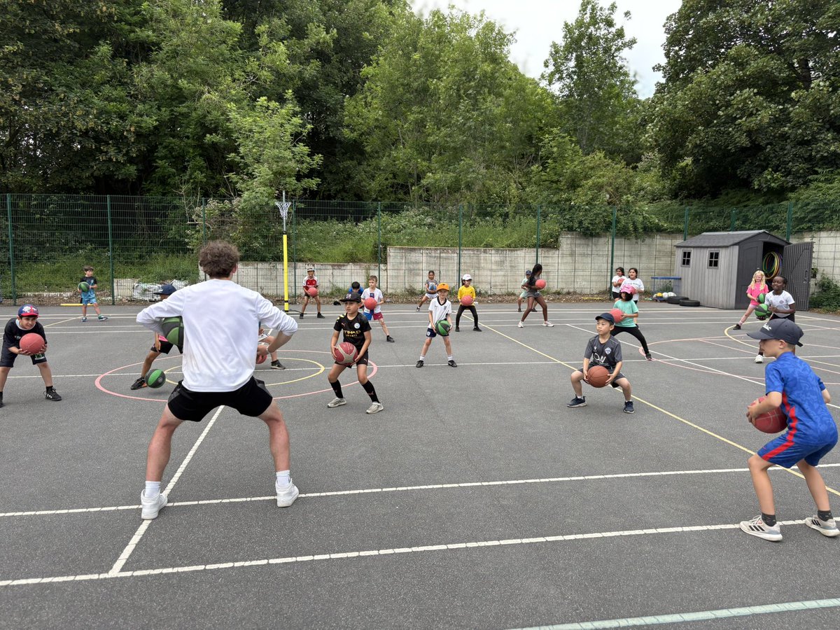 RS Primary PE (@rschprimarype) on Twitter photo π <a href="/_COLBC_/">City of Leeds Basketball Club</a> City of Leeds Basketball Foundation came in again to deliver high quality basketball coaching which was fun, active and thoroughly engaging! Many of our children were hooked! Thank you for supporting us again! #NBASTARS #hoops #weareroundhay π π π <a href="/_COLBC_/">City of Leeds Basketball Club</a> City of Leeds Basketball Foundation came in again to deliver high quality basketball coaching which was fun, active and thoroughly engaging! Many of our children were hooked! Thank you for supporting us again! #NBASTARS #hoops #weareroundhay π π
