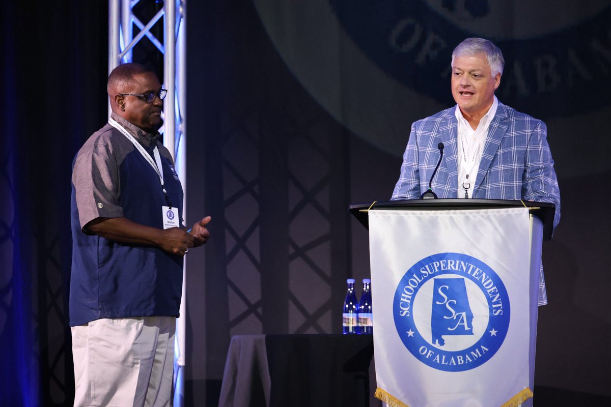 AlabasterSupt's tweet image. 🎉 Honored to conclude my term as President of the @SSA_Supers at this year’s SSA Summer Conference. Grateful for the chance to serve, grow advocacy, and build partnerships for Alabama’s schools. Thank you, SSA—the work continues! #SSA2025 #PublicEducation