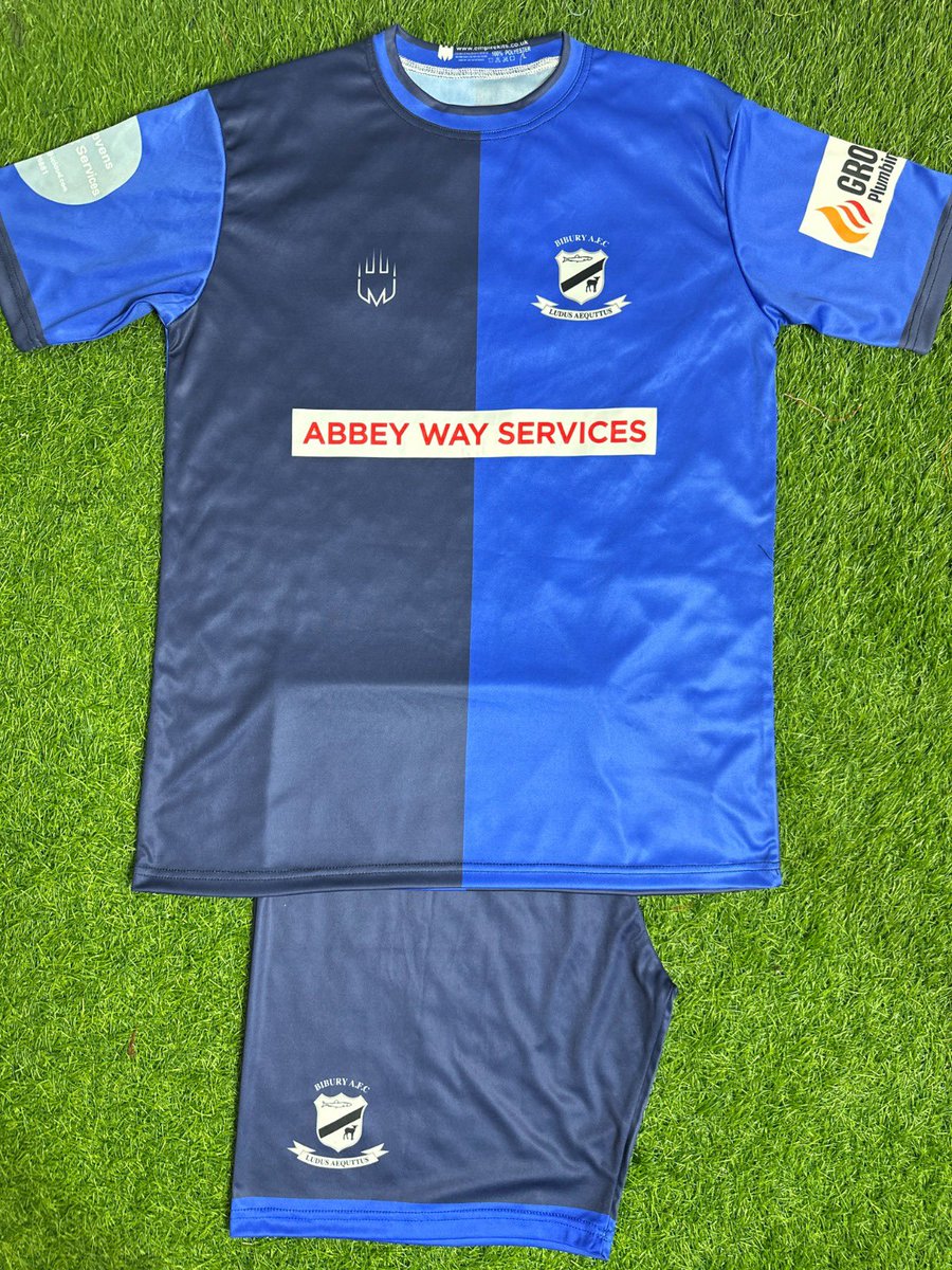 BiburyAFC's tweet photo. Wow wow wow. New season, new kit.

Great to have some new sponsors on board!

Hala Bibury 🐟 https://t.co/yuwOMrEMJV