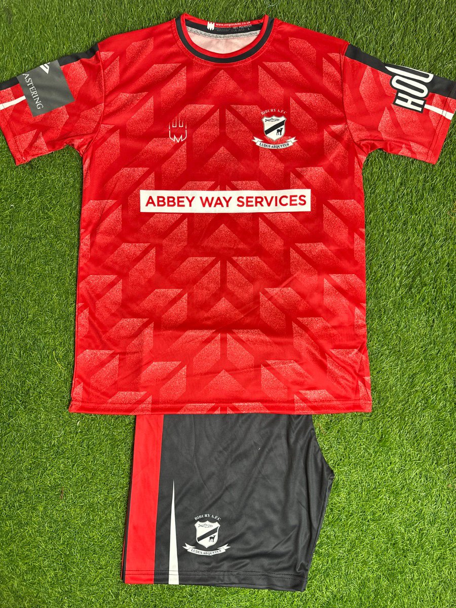 BiburyAFC's tweet photo. Wow wow wow. New season, new kit.

Great to have some new sponsors on board!

Hala Bibury 🐟 https://t.co/yuwOMrEMJV