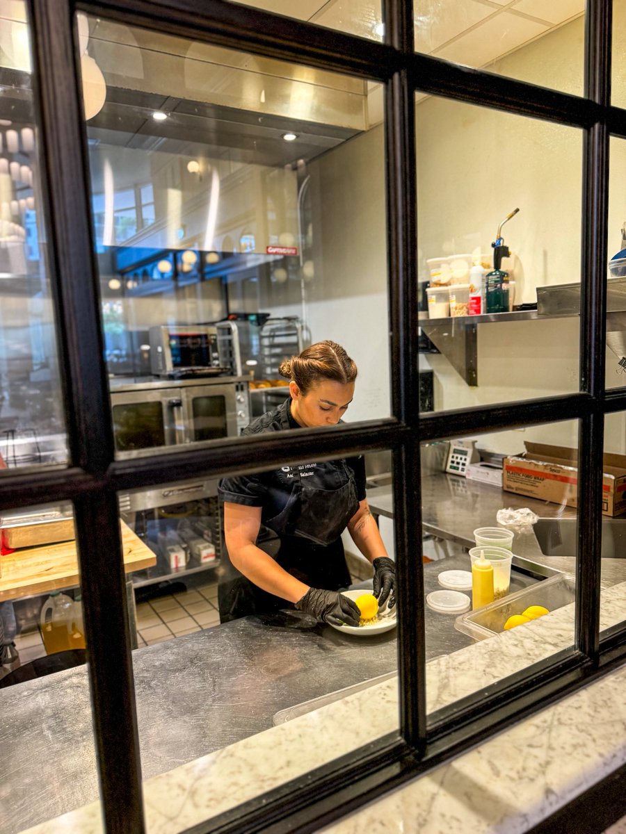 A behind the scenes look: Building Le Citron 🍋
#LaBelleHelene #UptownCharlotte