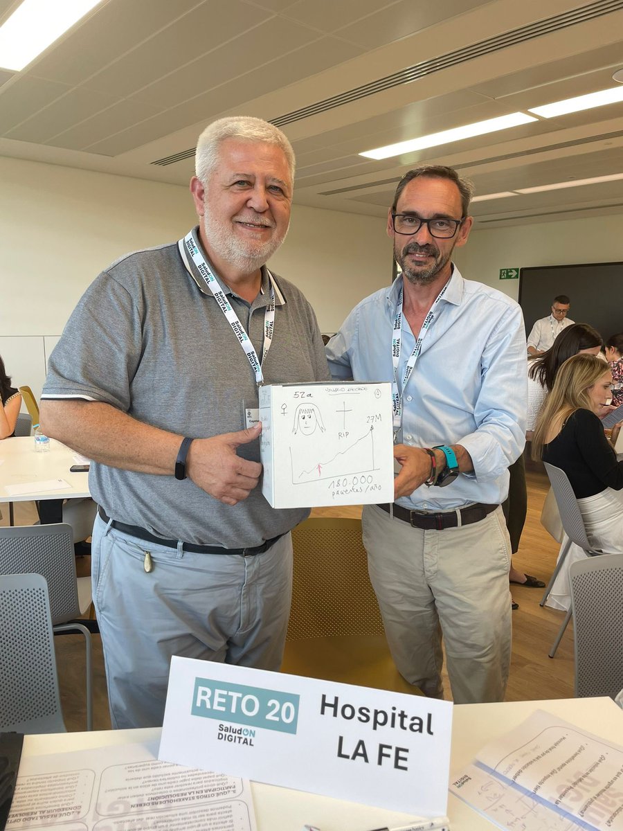 Con <a href="/CayetanoMiguel/">Cayetano Hernández</a> en la 6ª edición de las jornadas #SaludONdigital compartiendo retos y soluciones de innovación y transformación digital. Gracias! Aprendiendo de los que saben. Siempre por y para mejorar la atención en urgencias. <a href="/HospitalLaFe/">HospitalLaFe</a>