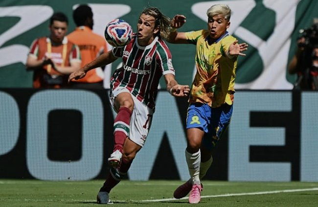 Fluminense (🇧🇷) clasificó en el segundo lugar del Grupo F con 5 puntos, por detrás del Borussia Dortmund (🇩🇪), líder con 7.

Con 4 unidades, el Mamelodi Sundowns (🇿🇦) quedó eliminado. En lo personal, me dejó buenas sensaciones Marcelo Allende y quizás es momento de emigrar...