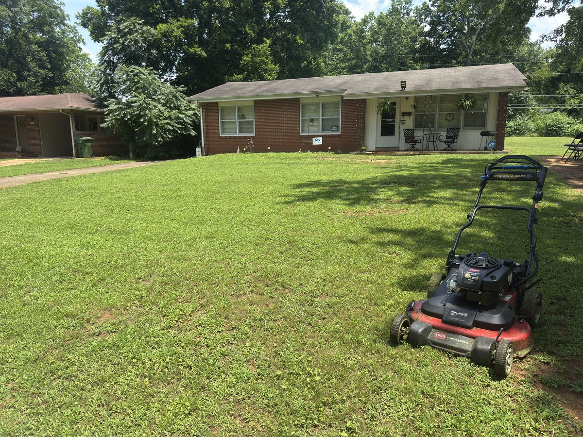 On this hot Wednesday afternoon, we had the pleasure of mowing Mrs Casey’s lawn. She wasn’t at home but when she returns, she will return to a freshly mowed Lawn. Making a difference, Lawn at a time.  We did a total of 8 lawns today . This heat is off the meters . Be safe out