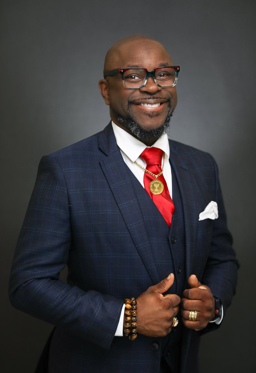 MisterGreer tweet media