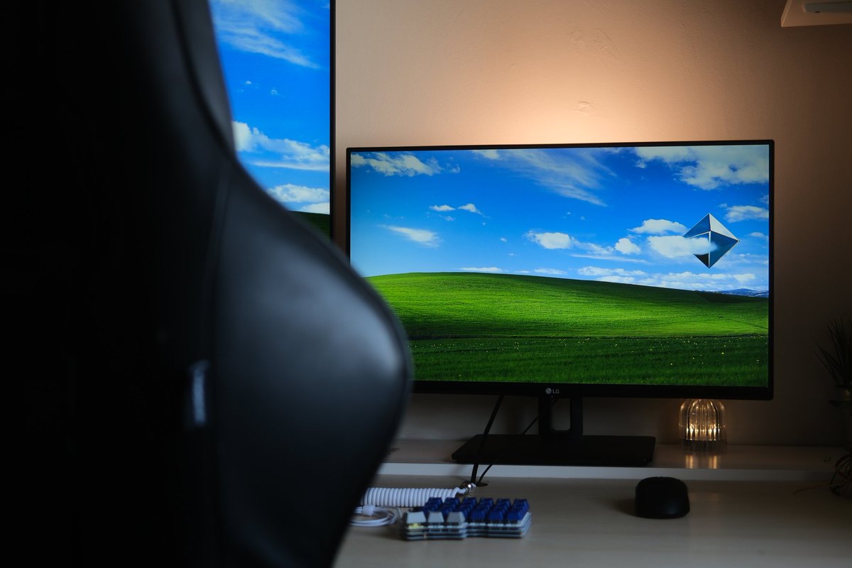 🌱🟦☁️
#desksetup